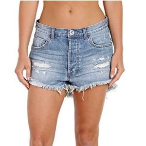 One Teaspoon OUTLAW Shorts Size 28